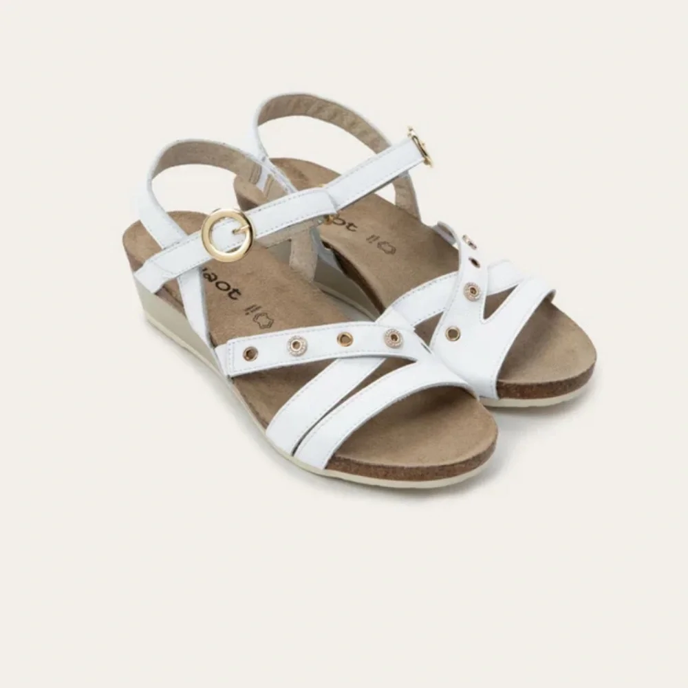 NAOT Sparkle White Leather Wedge Sandal Sz 38 EU/ 7 US